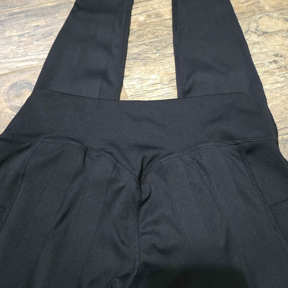 Skinnify Leggings with Built-in Resistance Bands And Side Pockets - Picture 7 of 7